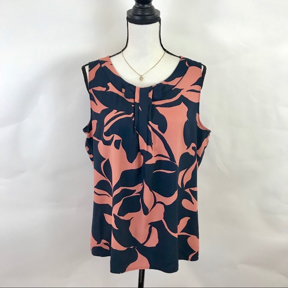 Ann Taylor Tops - 🍁Ann Taylor print tank blouse L